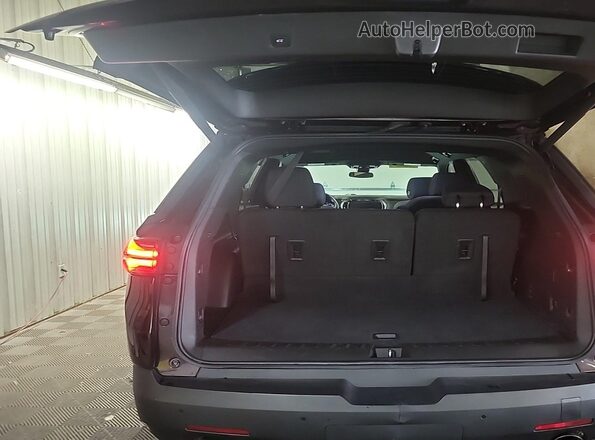 1GNEVGKW2NJ144532 2022 CHEVROLET TRAVERSE  Вид спереди