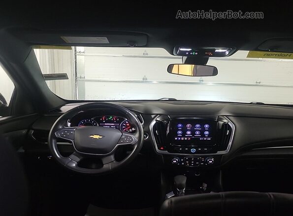1GNEVGKW2NJ144532 2022 CHEVROLET TRAVERSE  Front view