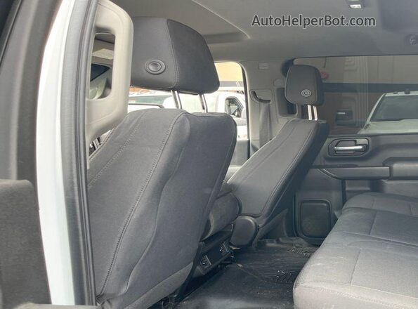 1GT19LE74MF106391 2021 GMC SIERRA  Front interior view