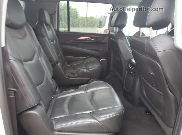 1GYS4HKJ7GR456322 2016 CADILLAC ESCALADE White Widok wnętrza z tyłu