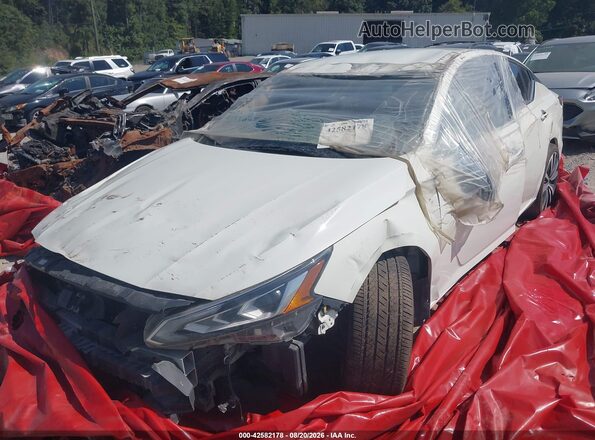1N4BL4CV1MN391964 2021 NISSAN ALTIMA White Vista frontal