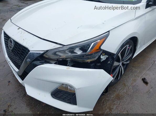 1N4BL4CV8MN375289 2021 NISSAN ALTIMA White Instrument cluster view