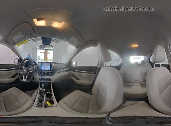1N4BL4DW9MN317764 2021 NISSAN ALTIMA  Rear view