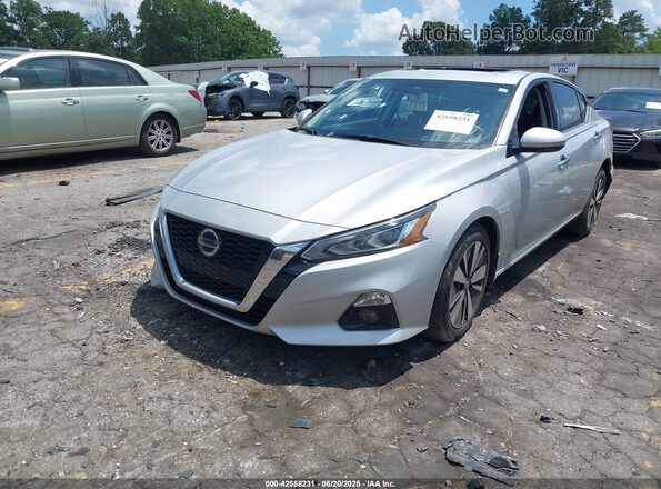 1N4BL4EV6MN345897 2021 NISSAN ALTIMA Silver წინა მარცხენა ხედი სამი მეოთხედიდან