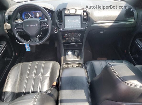 2C3CCAGG6HH607724 2017 CHRYSLER 300 White Առջևի վահանակի տեսք