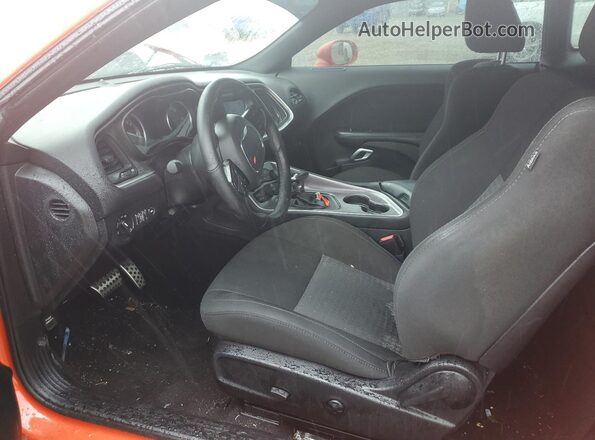 2C3CDZFJ1MH624157 2021 DODGE CHALLENGER Orange Front interior view