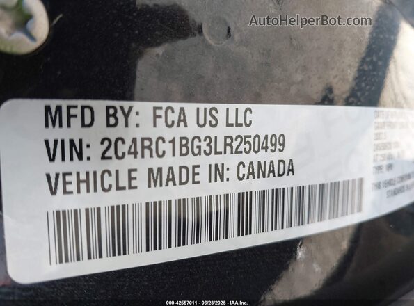 2C4RC1BG3LR250499 2020 CHRYSLER PACIFICA Black Widok komory silnika