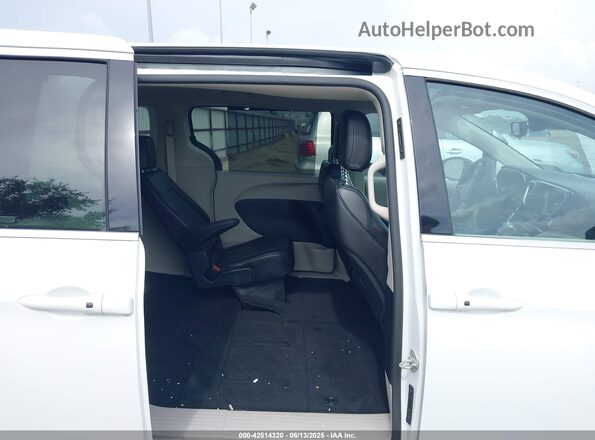 2C4RC1BG8PR623851 2023 CHRYSLER PACIFICA Белый Вид наклейки с VIN-кодом