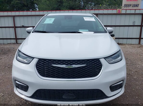 2C4RC1BG8PR623851 2023 CHRYSLER PACIFICA Белый Вид задней части салона