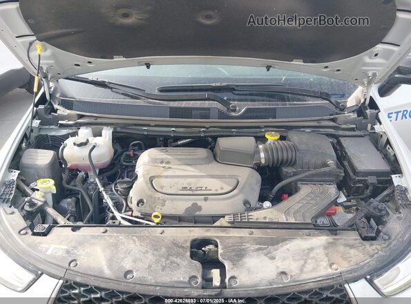 2C4RC1BG9RR163151 2024 CHRYSLER PACIFICA Silver Հետևի տեսք