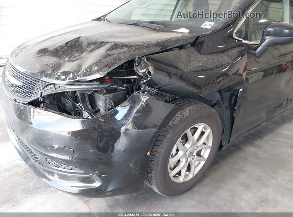 2C4RC1CG3RR171745 2024 CHRYSLER VOYAGER Black Front view
