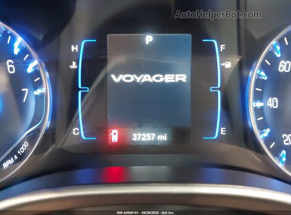 2C4RC1CG3RR171745 2024 CHRYSLER VOYAGER Black 