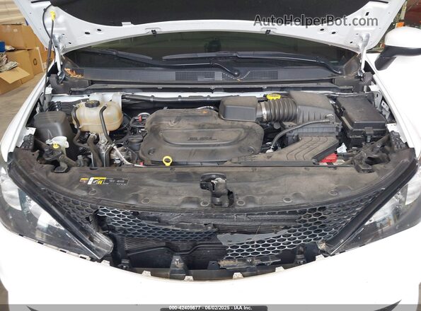2C4RC1CG9PR533946 2023 CHRYSLER VOYAGER White უკანა ხედი