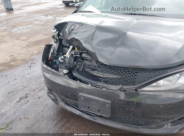 2C4RC1CGXPR577664 2023 CHRYSLER VOYAGER Черный 