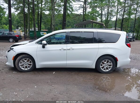 2C4RC1DG2MR503083 2021 CHRYSLER VOYAGER White 