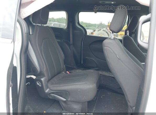 2C4RC1FG8RR158081 2024 CHRYSLER PACIFICA Белый Вид наклейки с VIN-кодом