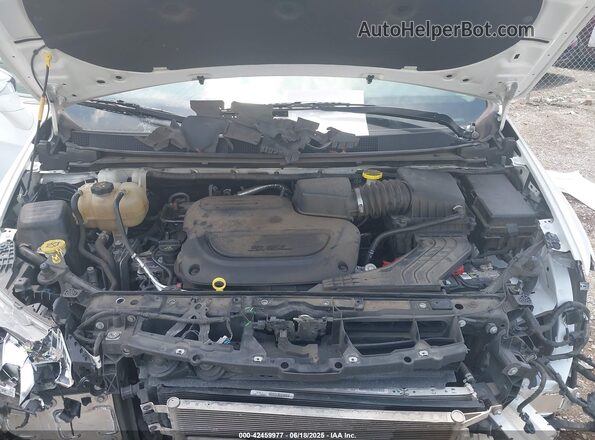 2C4RC1GG2LR175979 2020 CHRYSLER PACIFICA White უკანა ხედი