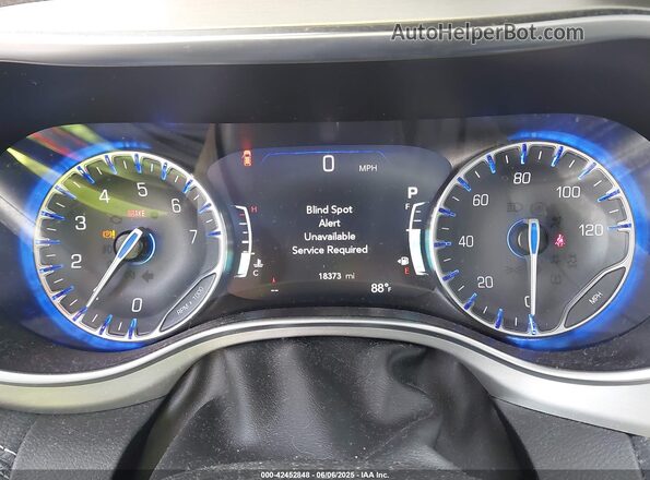2C4RC3GGXPR555282 2023 CHRYSLER PACIFICA Dark Blue Rear seats view