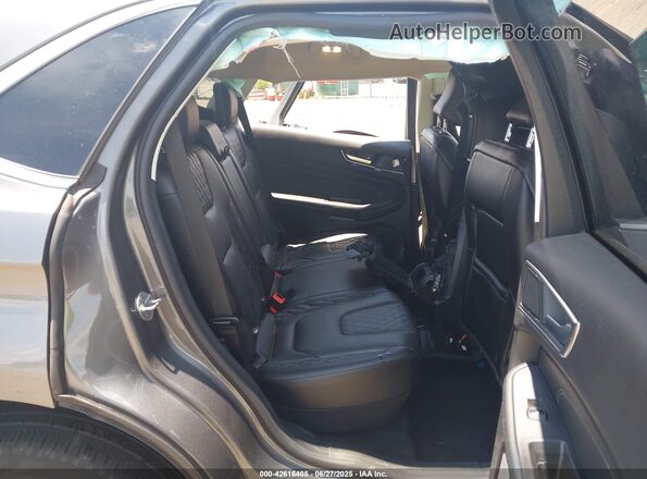 2FMPK4K94PBA11423 2023 FORD EDGE Gray Widok naklejki z numerem VIN