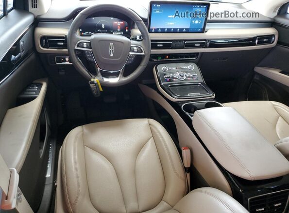 2LMPJ8J93NBL12875 2022 LINCOLN NAUTILUS Blue Vista del salpicadero