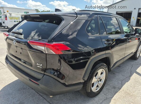 2T3P1RFV1MC215747 2021 TOYOTA LE  Tył lewy