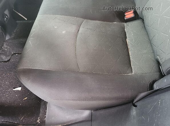 2T3P1RFV1MC215747 2021 TOYOTA LE  Widok z tyłu