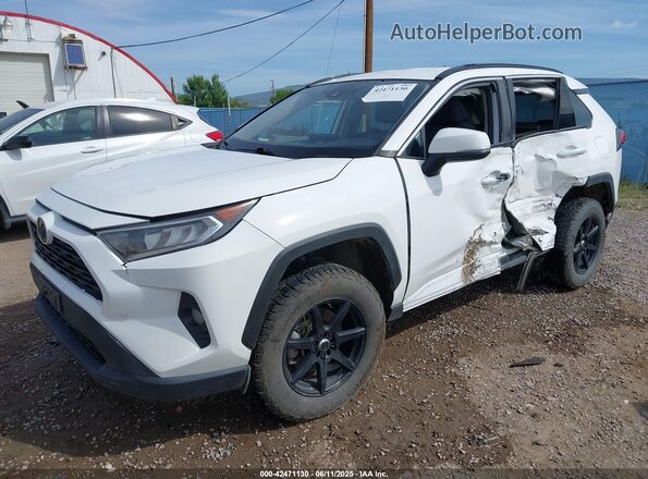 2T3P1RFV1MC219717 2021 TOYOTA LE Белый Передняя левая четверть