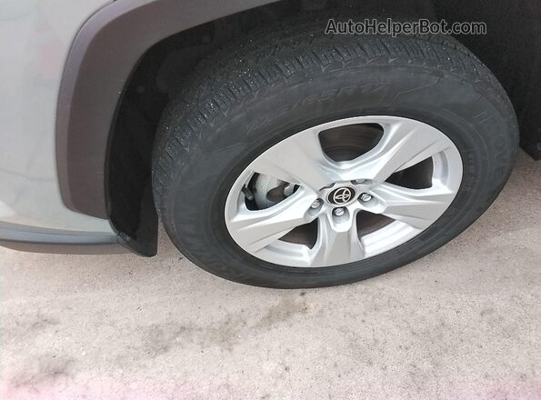 2T3P1RFV3MW225677 2021 TOYOTA LE  
