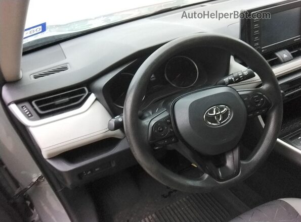 2T3P1RFV3MW225677 2021 TOYOTA LE  