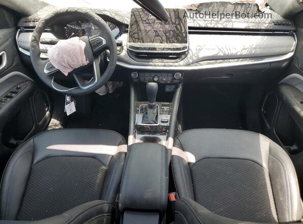 3C4NJDBN1ST547626 2025 JEEP COMPASS Black Vista del salpicadero