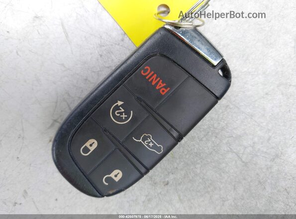 3C4NJDEB2MT589601 2021 JEEP COMPASS Темно-бордовый Вид панели приборов