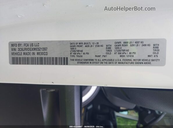 3C6LRVDGXME521397 2021 RAM PROMASTER 2500 White Widok komory silnika