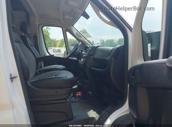3C6LRVDGXME521397 2021 RAM PROMASTER 2500 White Widok wnętrza z przodu