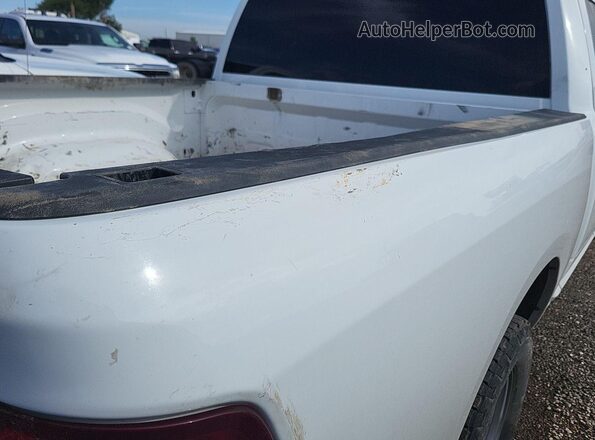 3C6RR7KG0NG295501 2022 RAM 1500 CLASSIC  წინა ხედი