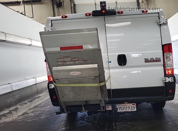 3C6TRVAG0LE138832 2020 RAM PROMASTER 1500  Вид спереду