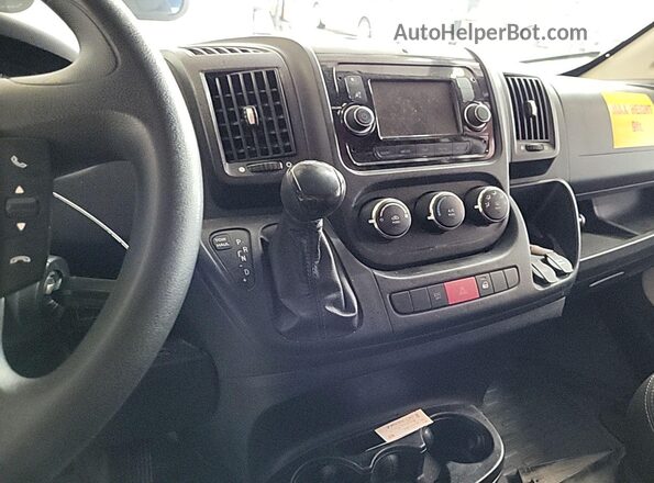 3C6TRVAG2LE127251 2020 RAM PROMASTER 1500  Rear left