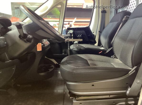 3C6TRVAG2LE142820 2020 RAM PROMASTER 1500  