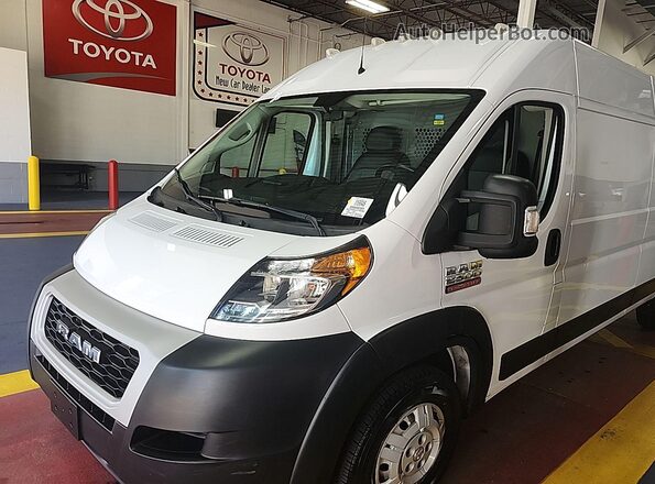 3C6TRVDG2LE100885 2020 RAM PROMASTER 2500  Widok wnętrza z przodu