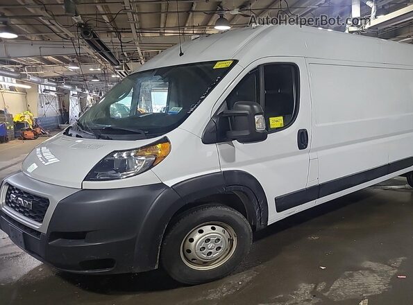 3C6TRVDG2LE131733 2020 RAM PROMASTER 2500  Вид спереди