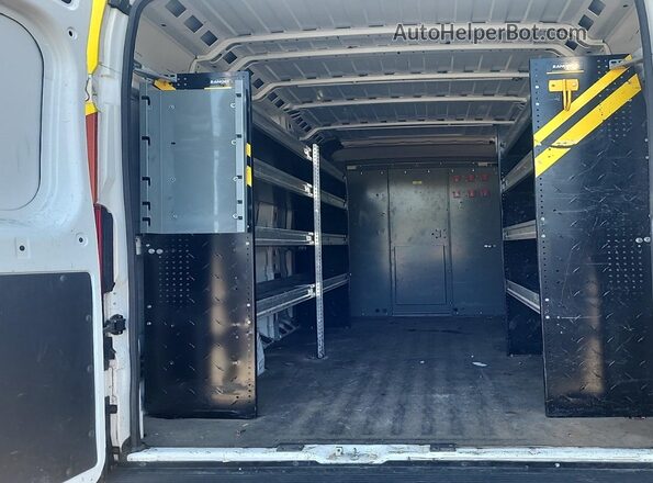 3C6TRVDG4LE128302 2020 RAM PROMASTER 2500  Front interior view