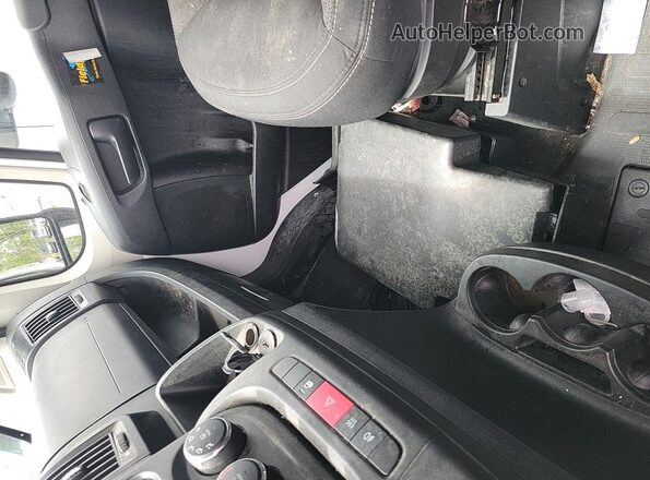 3C6TRVVG4LE110655 2020 RAM PROMASTER 2500  Առջևի վահանակի տեսք