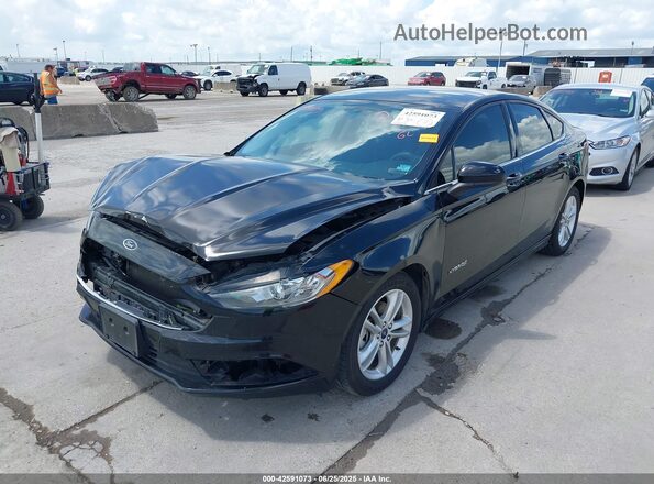 3FA6P0LUXJR286757 2018 FORD FUSION HYBRID Черный Передняя левая четверть