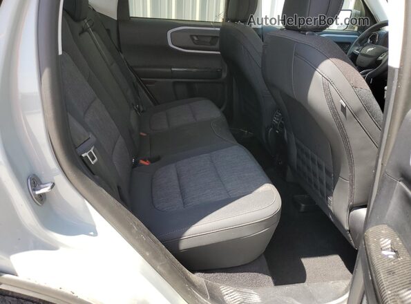 3FMCR9B61PRD11340 2023 FORD BRONCO Gray Vista interior trasera