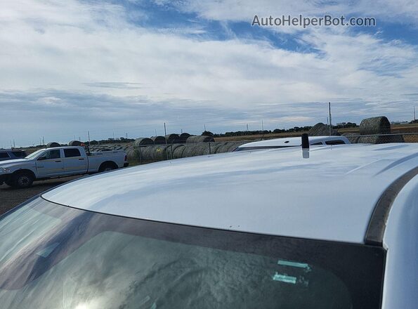 3GCPDAEK9PG112031 2023 CHEVROLET SILVERADO  Vista de los asientos traseros