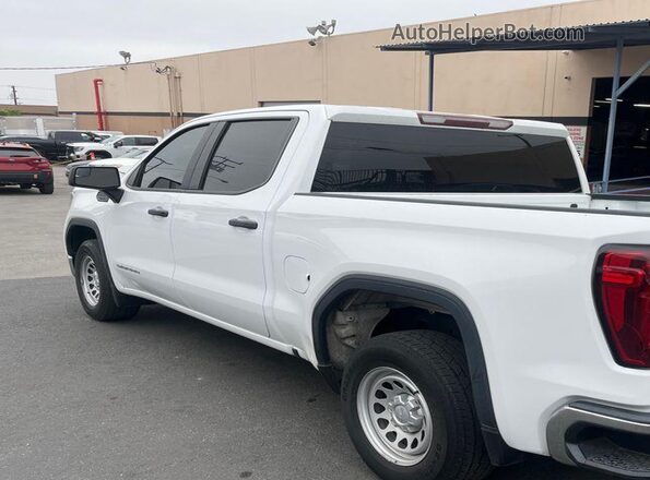3GTP8AEF3MG131564 2021 GMC SIERRA  Widok komory silnika