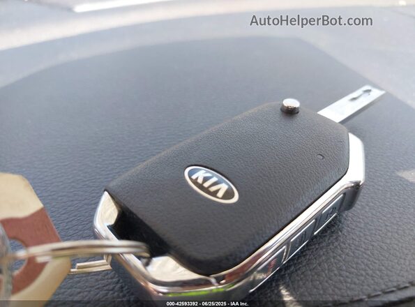 3KPF24AD6ME290464 2021 KIA FORTE Gray Vista del salpicadero