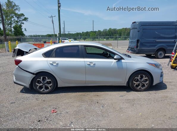3KPF24AD6ME290464 2021 KIA FORTE Gray Vista interior trasera