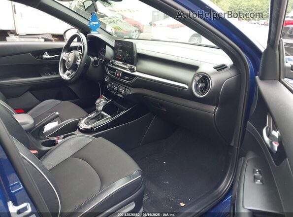 3KPF34AD8ME366182 2021 KIA FORTE Blue Vista interior delantera