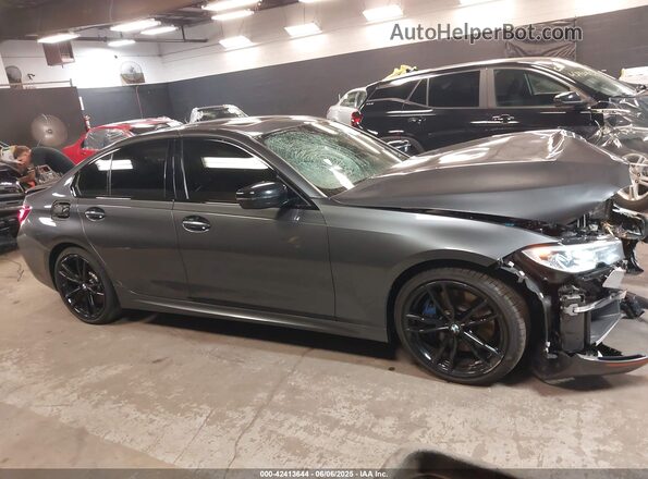 3MW5U9J01M8B89974 2021 BMW 3 SERIES Gray Widok wnętrza z tyłu