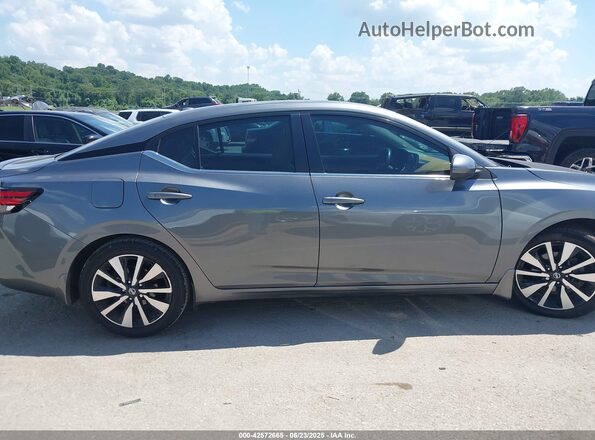 3N1AB8CV8MY330679 2021 NISSAN SENTRA Gray Rear interior view